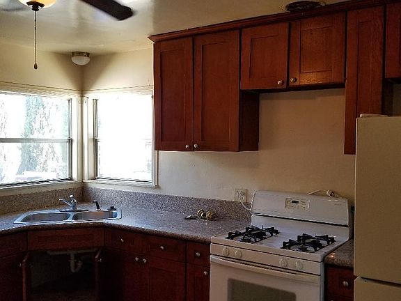 2nd image of 4280 N F St