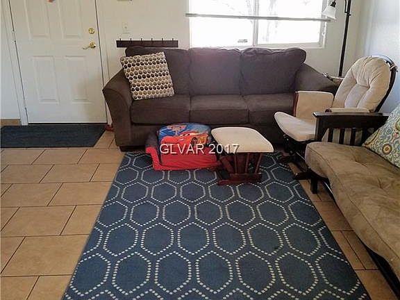 5th image of 1131 Vacation Valley Ave