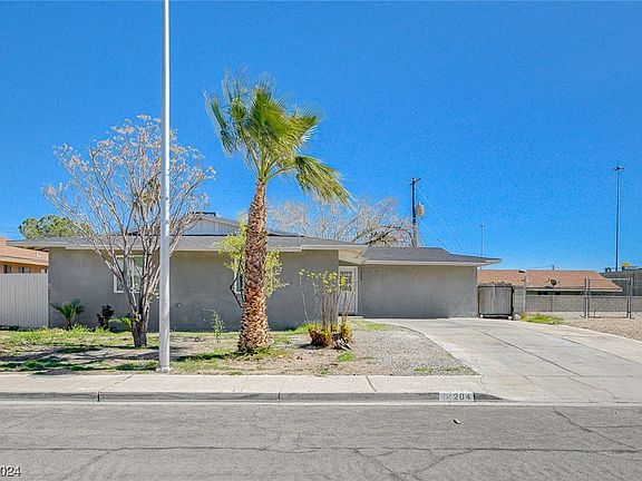 5th image of 204 Orchid Dr