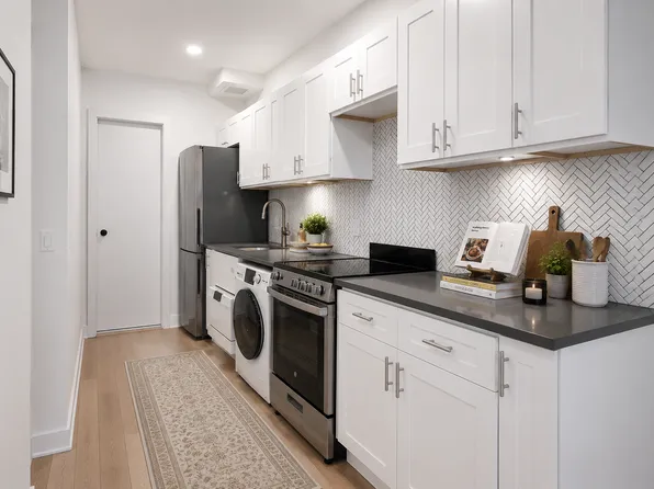 148 10th Ave APT 2A, New York, NY 10011