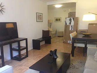 Rented by Peter Ashe