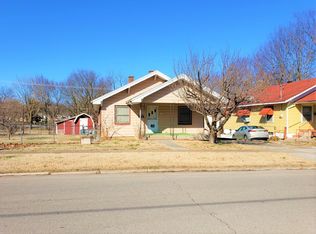 1431 W Nichols St, Springfield, MO 65802