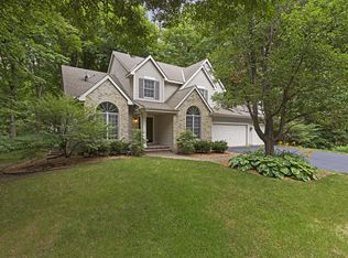 17236 Candlewood Pkwy, Eden Prairie, MN 55347