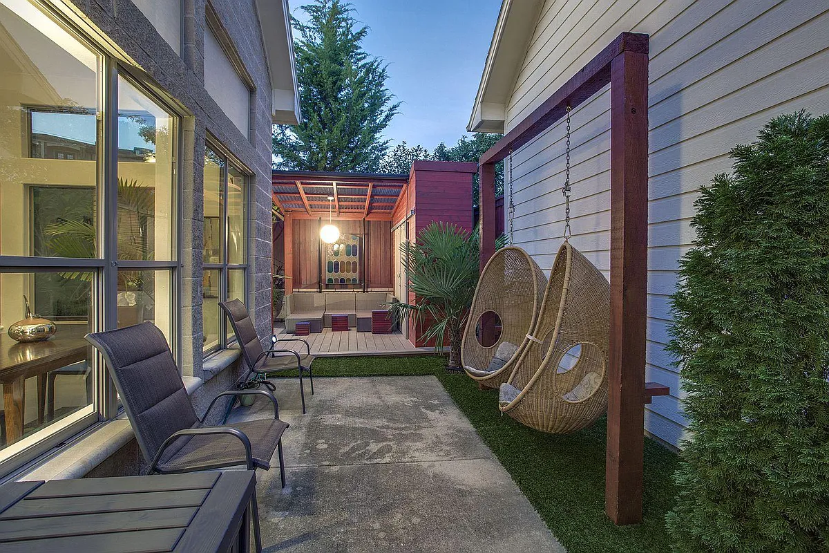 Building Photo - 2548 Wedglea Dr