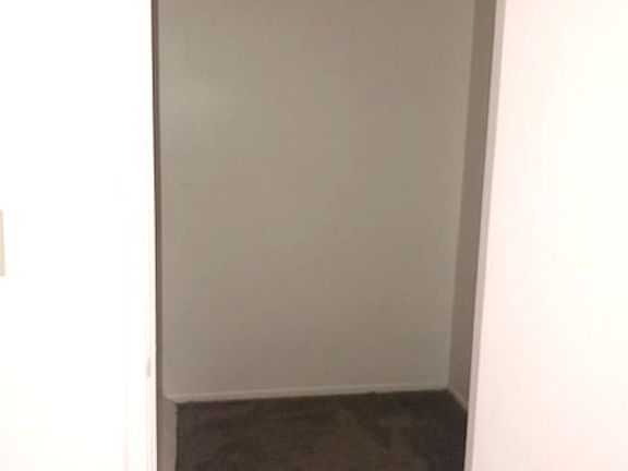 5th image of 2583 N Spinnaker Ave