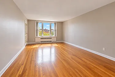 2750 Johnson Avenue, #6J