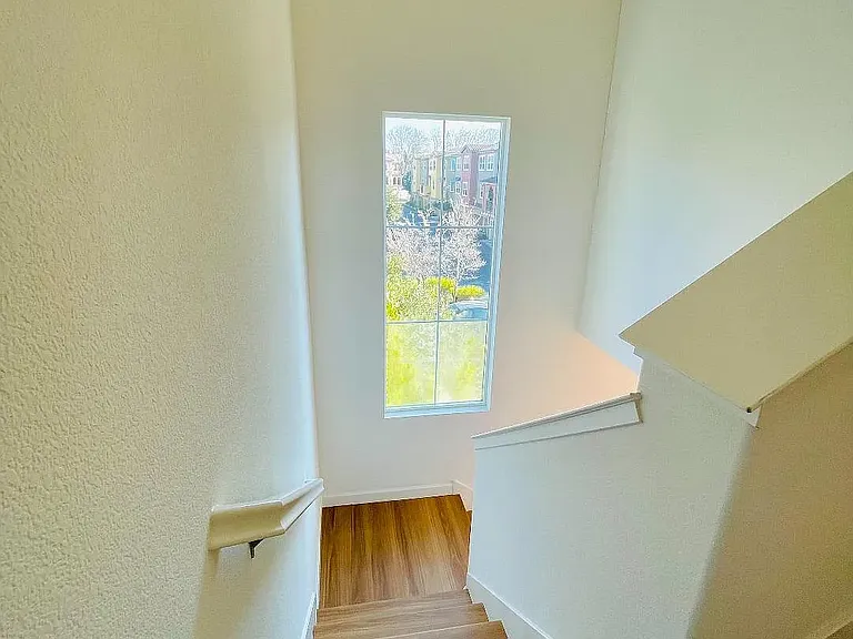 574 San Posadas Ter — Photo 16