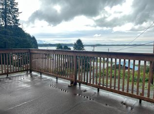 905 Spruce St, Yakutat, AK 99689