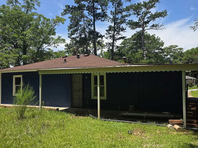 4624 Conner Rd — Photo 3