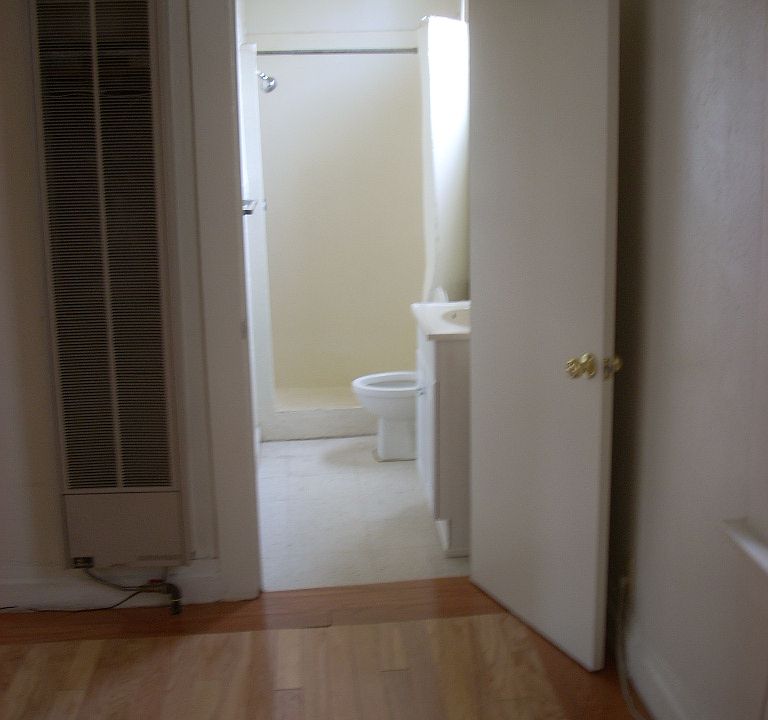 2nd image of 1020 Broadway St #3