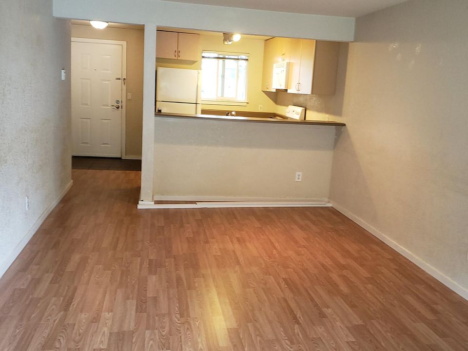 1st image of 12613 SE 41st Pl