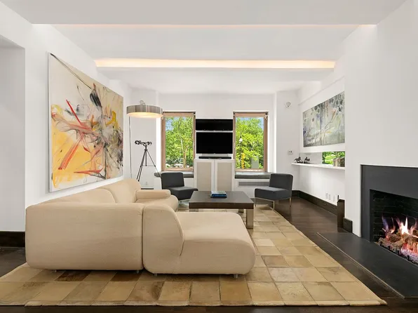 100 Central Park S APT 2B, New York, NY 10019