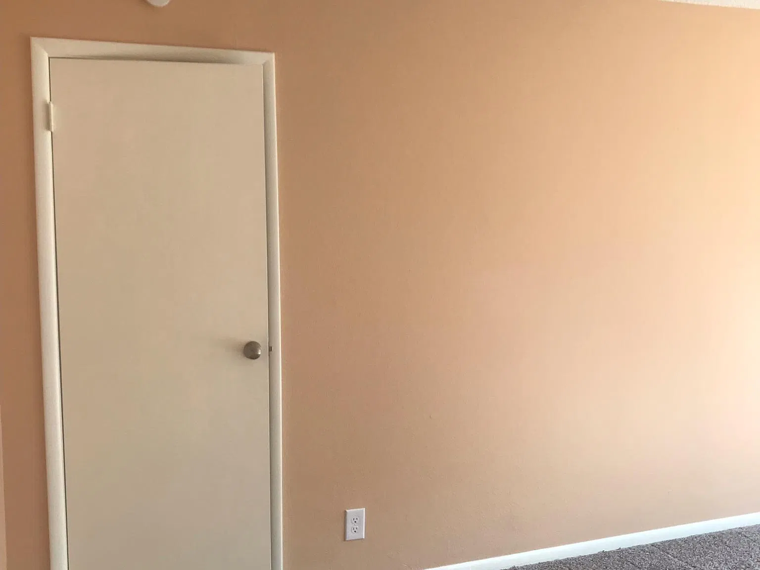 2 bed, 958 sqft, $1,000 — Photo 3