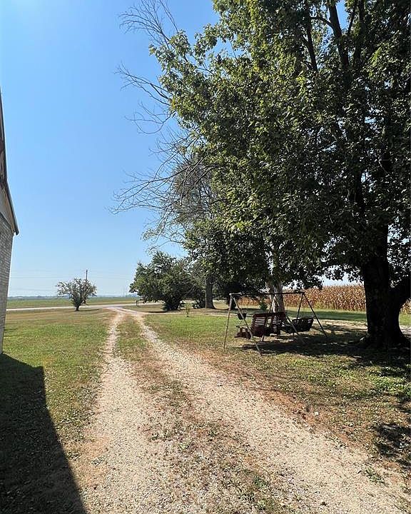 2nd image of 23200 State Highway 25