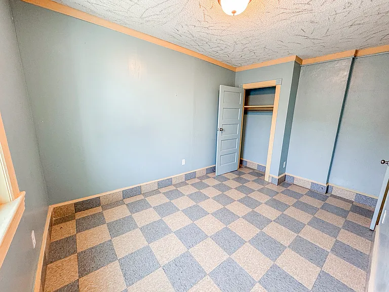 1104 Adriatic Ave — Photo 10