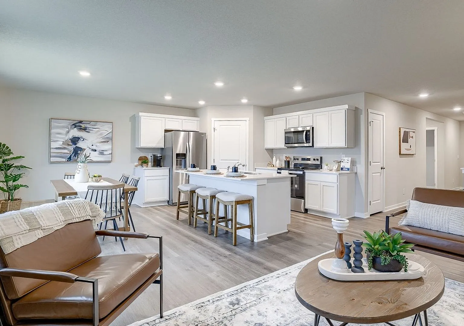 Charming 3BR House in Bennington — Photo 3