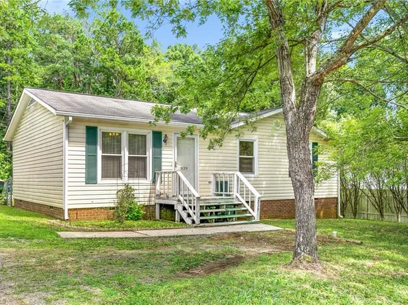 839 Smith St, Gibsonville, NC 27249