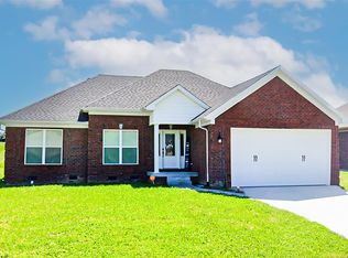 465 Meadowcrest Dr, Mount Washington, KY 40047