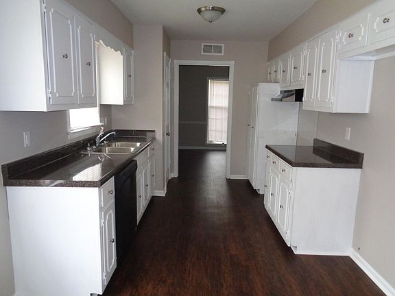 4th image of 4078 Hartz Dr