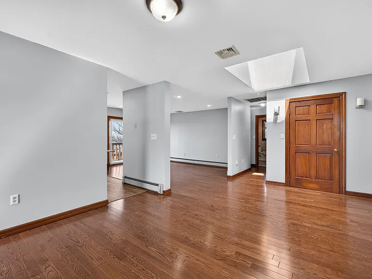 243 Newark Ave #2 — Photo 7