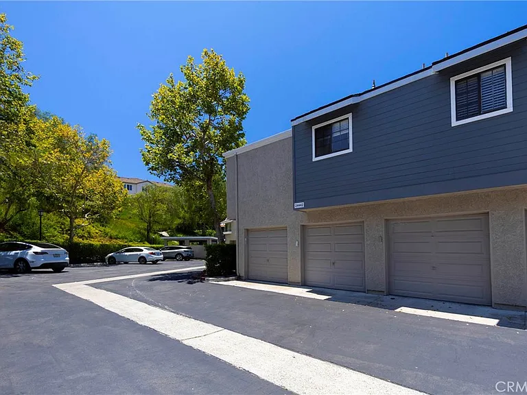 24442 Avenida De Los Ninos — Photo 18