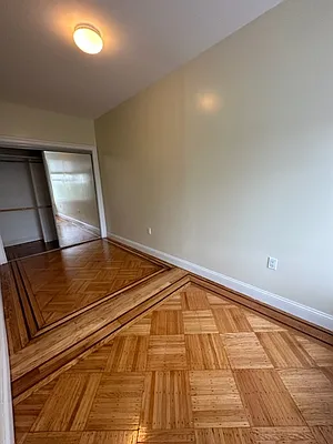 Rented by Remax Real Estate Professionals | media 16