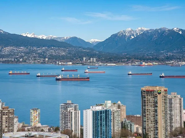 1151 Georgia St W #4602, Vancouver, BC V6E 0B3