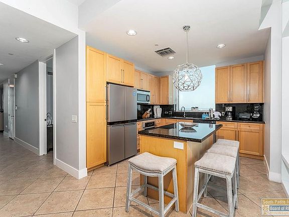 4th image of 310A Padre Blvd APT 1501
