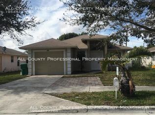 2613 Avenue S, Riviera Beach, FL 33404