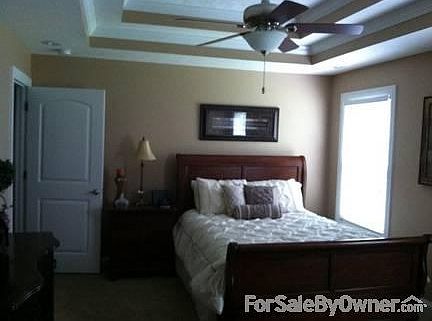 Master Bedroom
						:
						Tray ceiling with can lighting and ceiling fan.