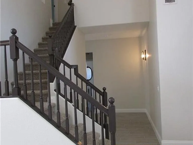 7832 Blue Eagle Way — Photo 11