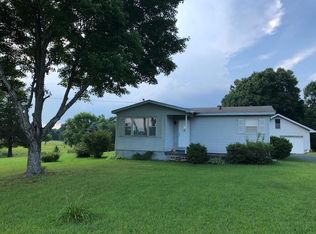 174 Throneberry Rd, Normandy, TN 37360