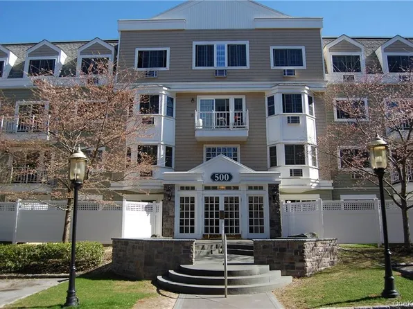 500 Pondside Drive #2H, White Plains, NY 10607