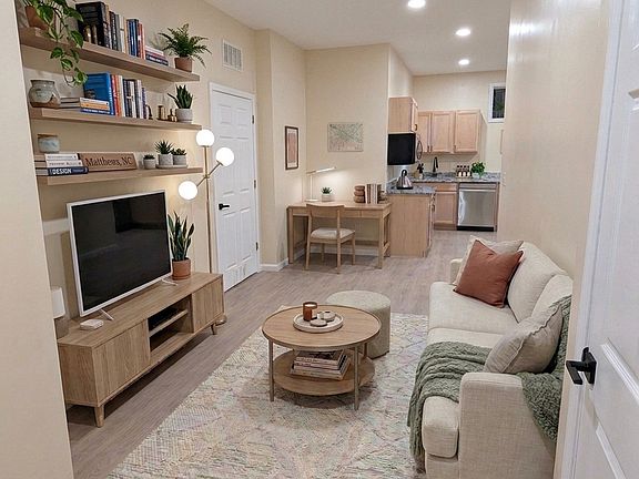 4th image of 14625 Phillips Rd #1