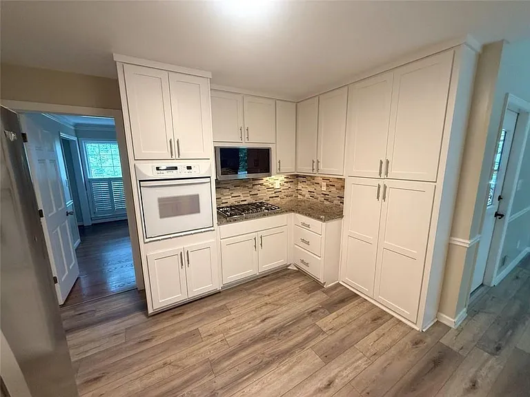 1150 Falstaff Dr — Photo 12