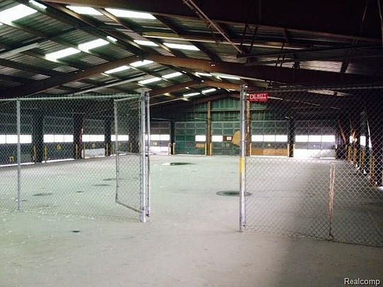 5th image of 5704 Millett Hwy