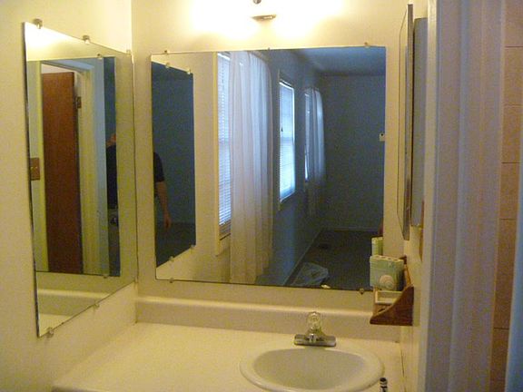 4th image of 14699 Balsam St