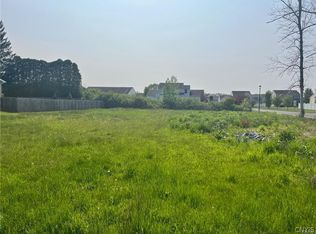 8621 Whiting Rd #1, Cicero, NY 13039