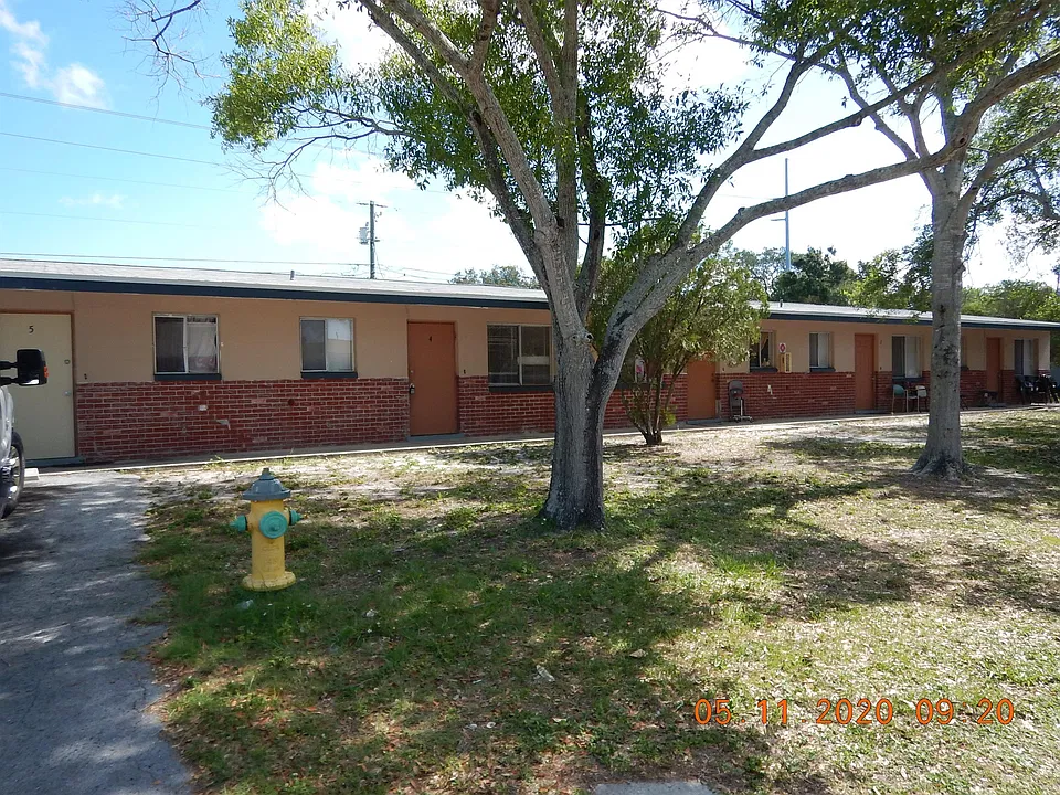 5877 Fairfield Ave S