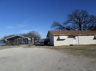 204 Blythe Rd, Bowie, TX 76230