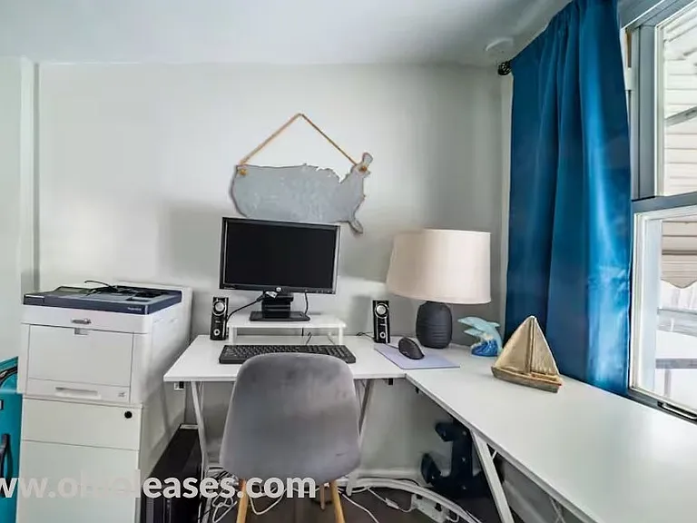 3777 Irving Park Ave — Photo 4