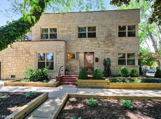 6456 N Minnehaha Ave, Chicago, IL 60646