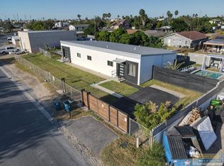 711 S Shore Dr #B, Pt Isabel, TX 78578