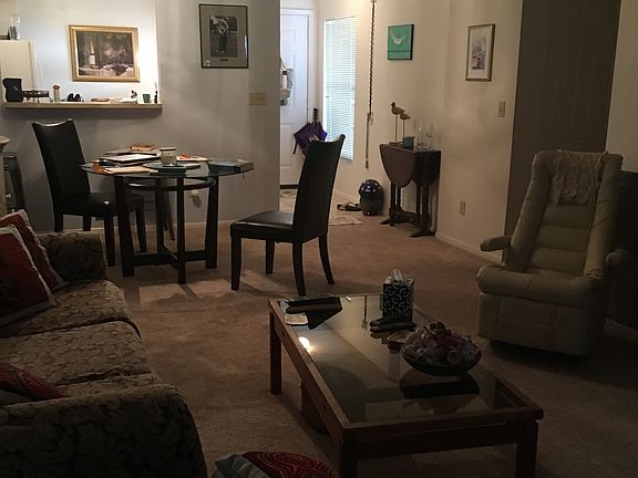 2nd image of 1805 Garden Lake Dr