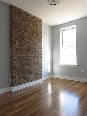 Rented by Rennit Inc. | media 26