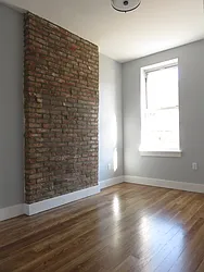 Rented by Rennit Inc.