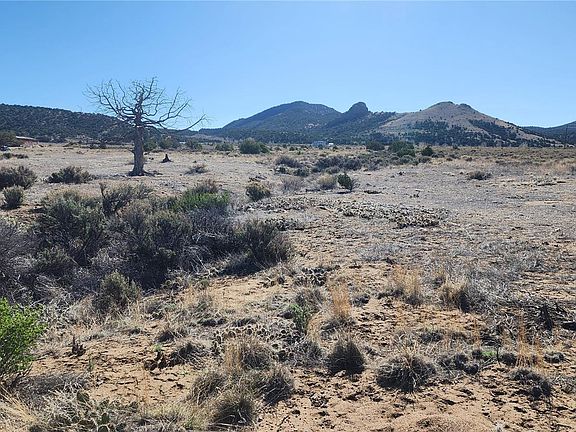 2nd image of Lot 10 MM 15th Street