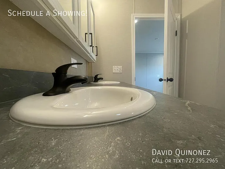 701 W Mill St #175 — Photo 6