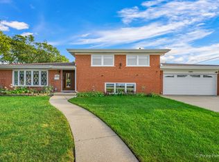 1241 Fargo Ave, Des Plaines, IL 60018