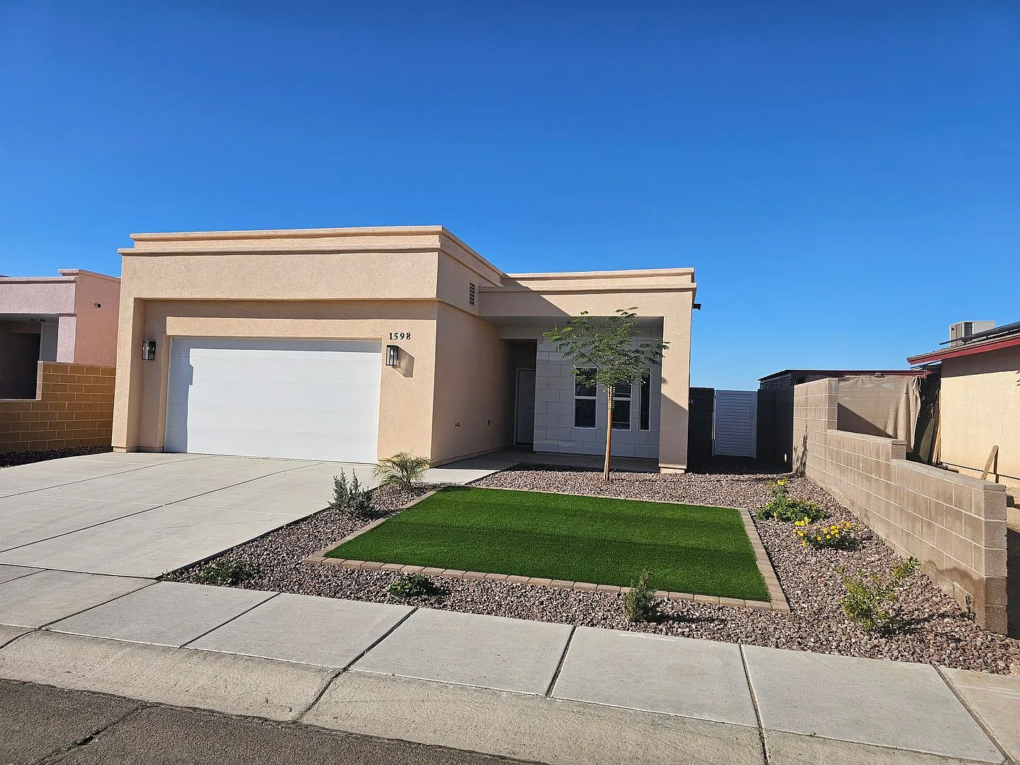 New San Luis AZ Rental with landscaping and fenced lot - 3 Bedrooms — Photo 3